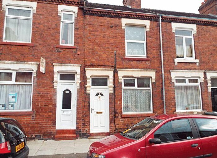 3 Bedroom Terraced House To Rent In Carlton Road, Shelton, Stoke-On-Trent, ST4