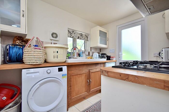 1 Bedroom Flat To Rent In Peters Drive, Off Scraptoft Lane, Leicester, LE5