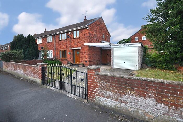 3 Bedroom Property For Sale In Foxhill Road, Thorne, Doncaster, DN8