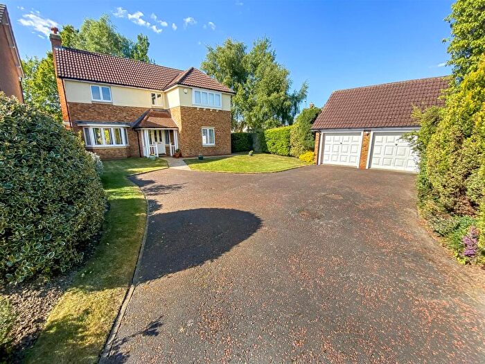 4 Bedroom Detached House For Sale In Karles Close, Newton Aycliffe, DL5