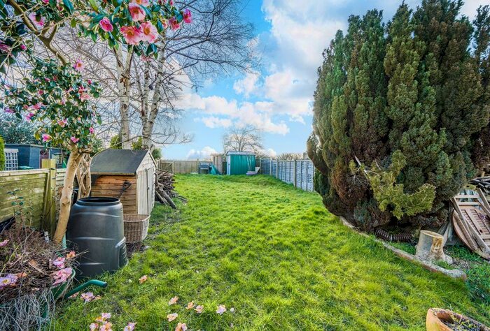 2 Bedroom Maisonette For Sale In Ramslye Road, Tunbridge Wells, Kent, TN4
