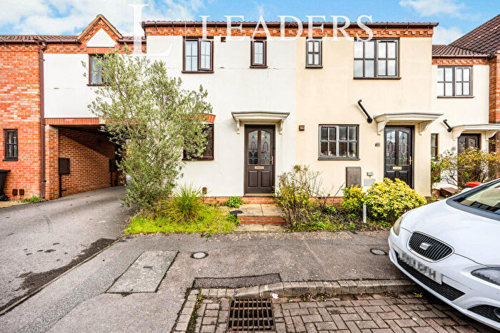2 Bedroom House To Rent In Clare Croft, Middleton, Milton Keynes, MK10