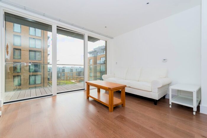 2 Bedroom Flat To Rent In Wallace Court, Kidbrooke Village, Kidbrooke, SE3