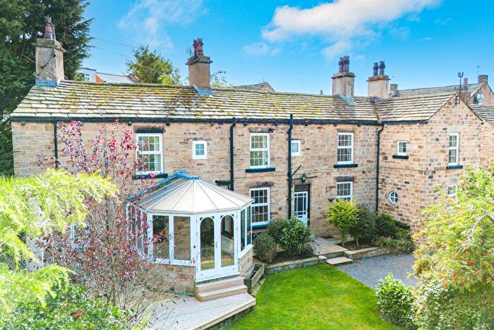 5 Bedroom Detached House To Rent In New Road, Middlestown, Wakefield, WF4