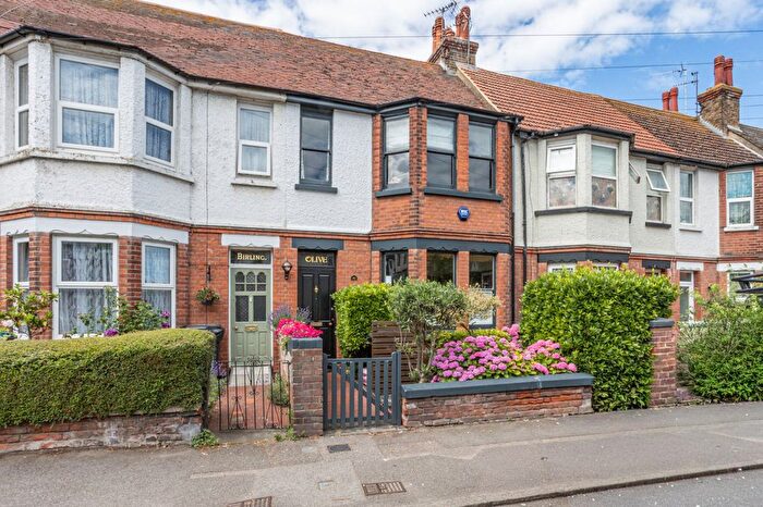 3 Bedroom Semi Detached House For Sale In Upper Dane Road, Margate, CT9