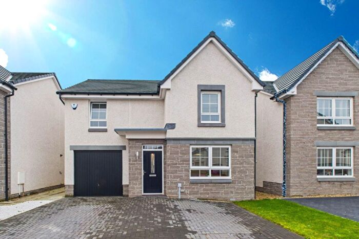 4 Bedroom Detached House For Sale In Auchterarder Road, Motherwell, ML1