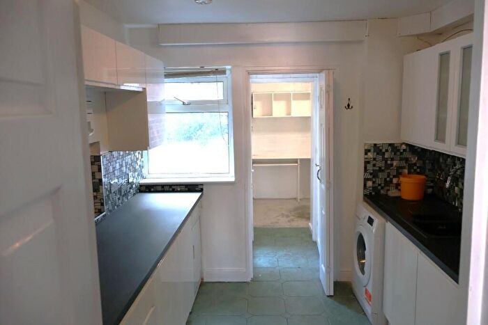 1 Bedroom Terraced House To Rent In Badlow Close, Erith, DA8