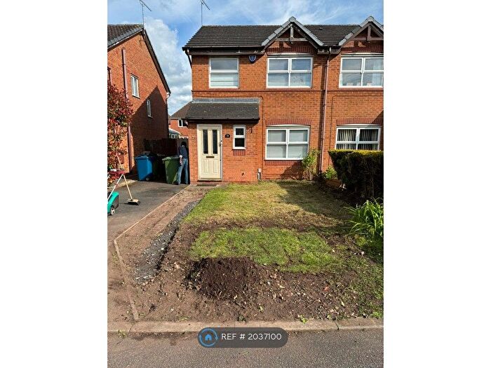 3 Bedroom Semi-Detached House To Rent In Washington Drive, Stafford, ST17