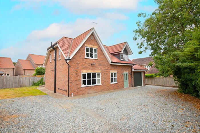 4 Bedroom Detached House To Rent In Brandesburton, YO25