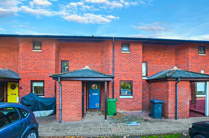 2 Bedroom Terraced House To Rent In Robert Jennings Close, Cambridge, CB4