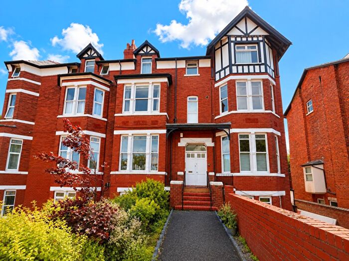 2 Bedroom Flat For Sale In Lathom Road, Southport, Merseyside, PR9
