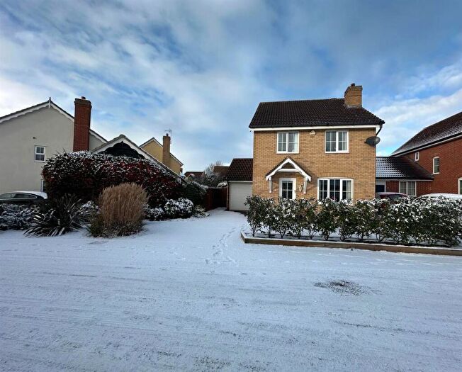 4 Bedroom Detached House For Sale In Dove Gardens, Stowmarket, IP14