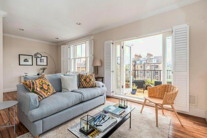 Studio To Rent In Cranley Gardens, London, SW7