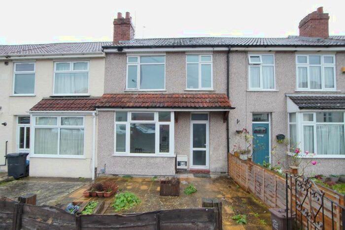 4 Bedroom House To Rent In Downend Road, Horfield, Bristol, BS7