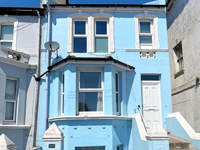 1 Bedroom Flat To Rent In Tower Road, St. Leonards-On-Sea, TN37