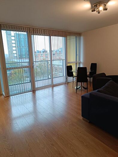 1 Bedroom Apartment To Rent In Panoramic Tower, Hay Currie Street, Poplar, London, E14