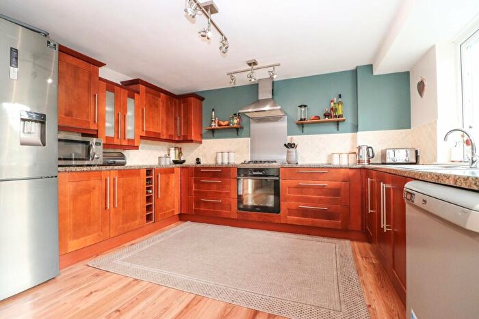 4 Bedroom Detached House For Sale In Stonehouse Park, Thursby, Carlisle, CA5