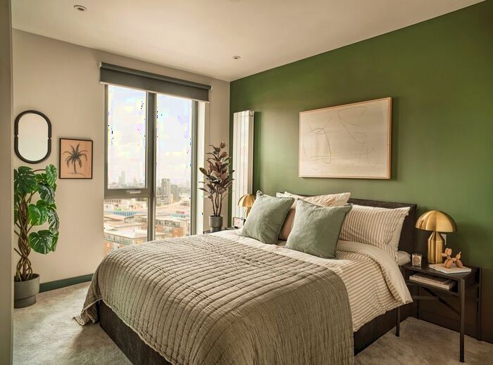 3 Bedroom Flat To Rent In New Acres, Wandsworth, SW18
