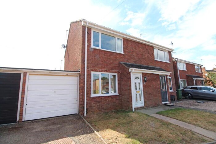 2 Bedroom End Of Terrace House To Rent In Cromwell Close, Walcote, LE17
