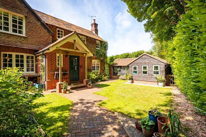 4 Bedroom Semi-Detached House For Sale In Fernden Lane, Haslemere, GU27