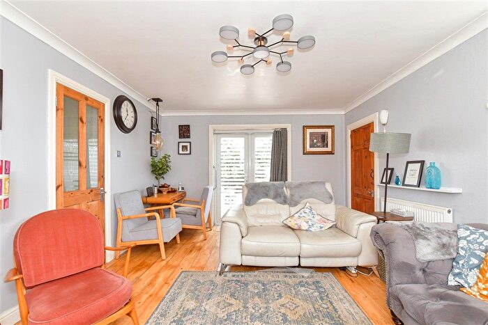 3 Bedroom Semi-detached Bungalow For Sale In Woodgate Road, Woodgate, Chichester, West Sussex, PO20