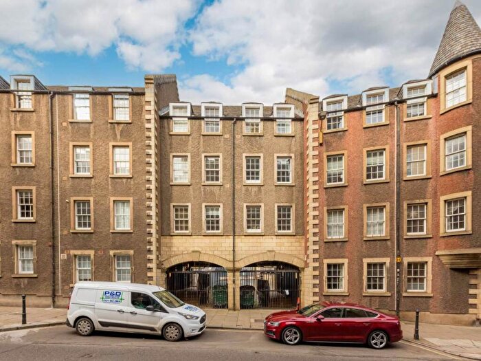 1 Bedroom Flat For Sale In Websters Land, Grassmarket, Edinburgh, EH1