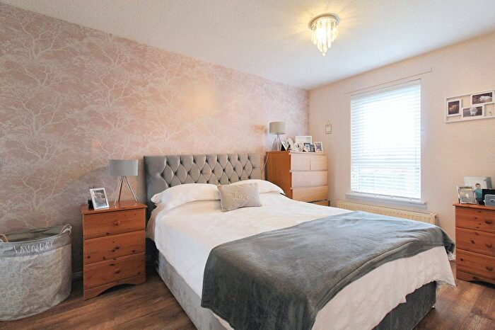 1 Bedroom Flat For Sale In Craigielea Road, Renfrew, Renfrewshire, PA4