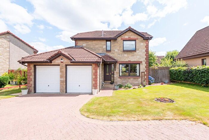 4 Bedroom Detached House For Sale In Murieston Valley, Murieston, EH54