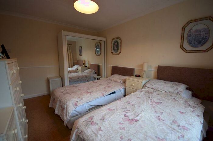 2 Bedroom Detached Bungalow For Sale In Green Lane, Heywood, OL10