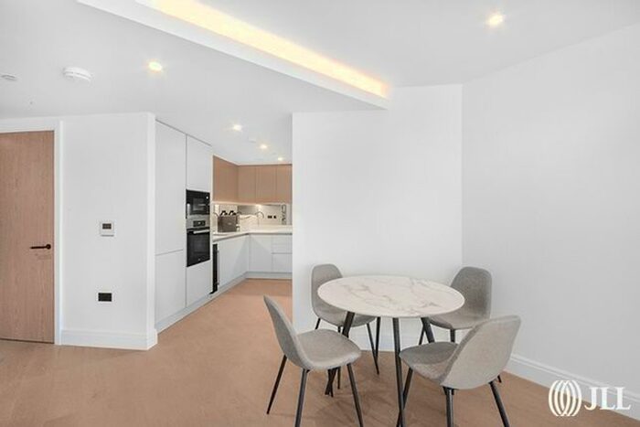 1 Bedroom Flat To Rent In Albert Embankment, London, SE1