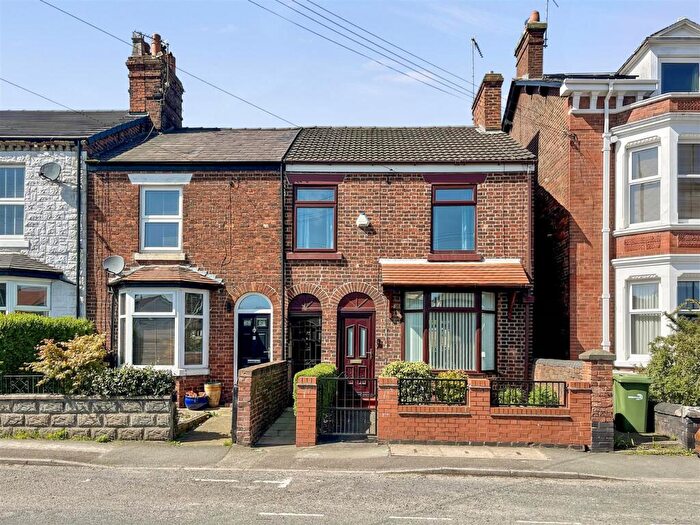 2 Bedroom House For Sale In Crewe Road, Sandbach, CW11