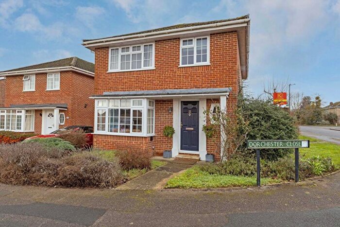3 Bedroom Detached House For Sale In Dorchester Close, Maidenhead, SL6