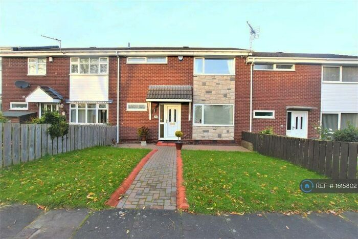 3 Bedroom Terraced House To Rent In Kingsway, Newcastle Upon Tyne, NE16