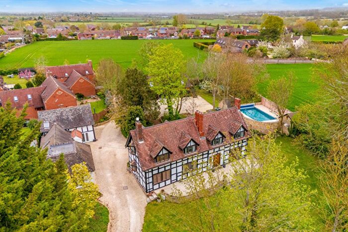 7 Bedroom Detached House For Sale In Church Lane, Pinvin, Pershore, WR10
