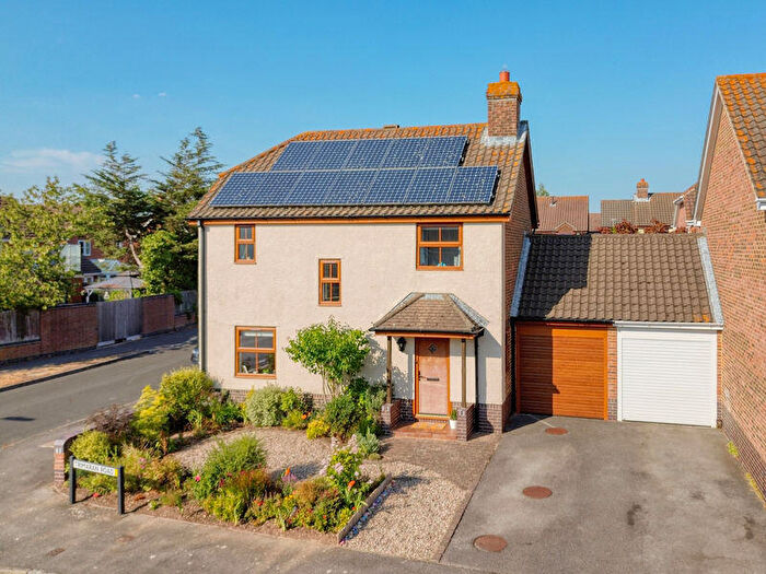 3 Bedroom House For Sale In Trimaran Road, Warsash, SO31