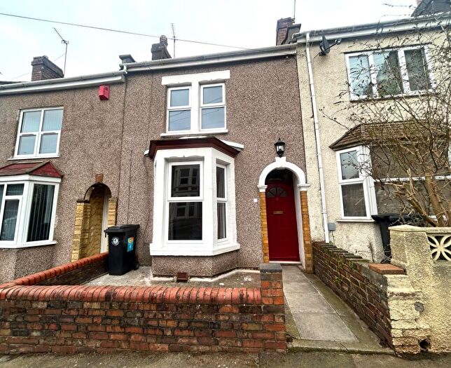 3 Bedroom Terraced House To Rent In Coleridge Road, BS5