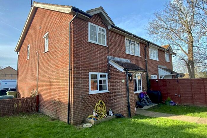 1 Bedroom Terraced House To Rent In Snowdon Close, Eastbourne, East Sussex, BN23