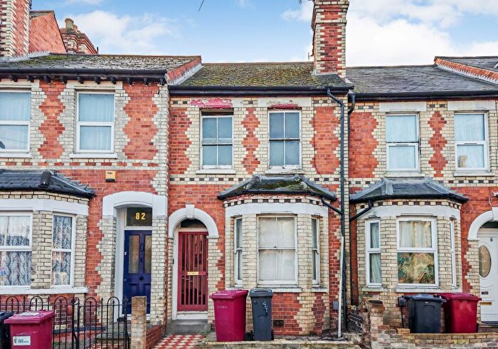 3 Bedroom Terraced House For Sale In Pell Street, Reading, Berkshire, RG1