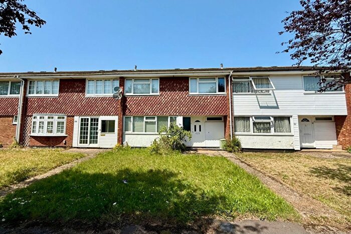 3 Bedroom Terraced House For Sale In Dutton Way, Iver, SL0
