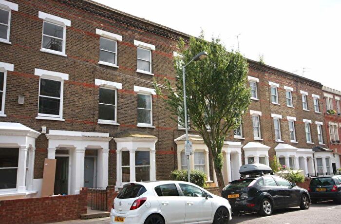 5 Bedroom Semi Detached House To Rent In Elwood Street, London, N5