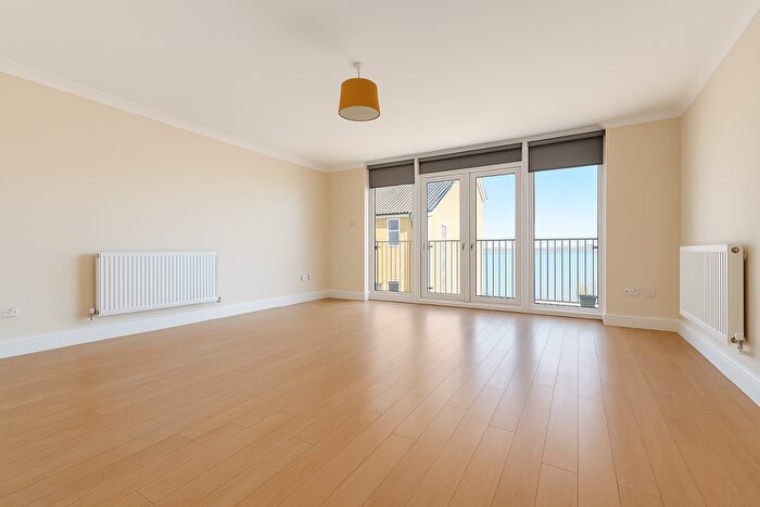 2 Bedroom Apartment To Rent In Valetta Way, Esplanade, Rochester, ME1