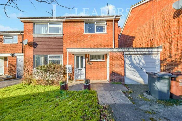 4 Bedroom Detached House To Rent In Potters Field, St.Albans AL3