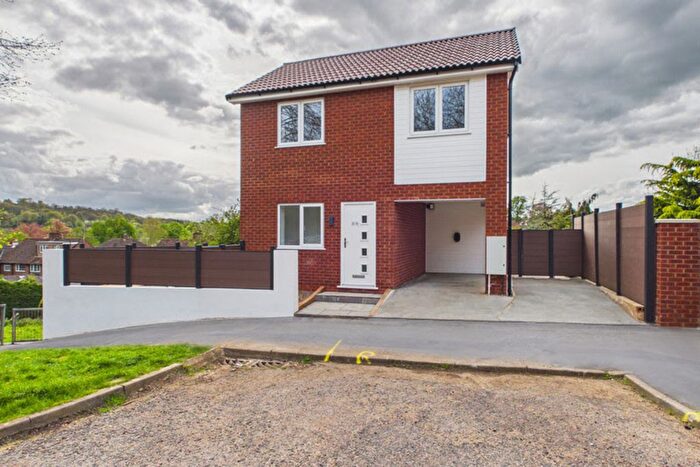 3 Bedroom Detached House For Sale In Beaumayes Close, Hemel Hempstead, HP1