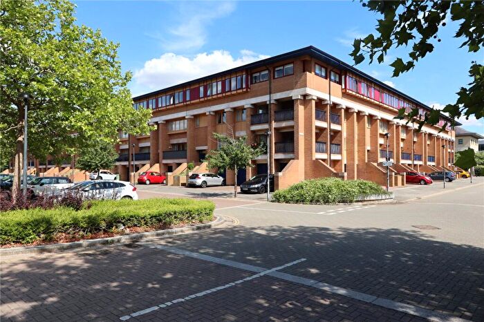 2 Bedroom Penthouse For Sale In North Row, Milton Keynes, MK9