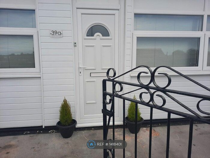 2 Bedroom Flat To Rent In Upton, Wirral, CH49