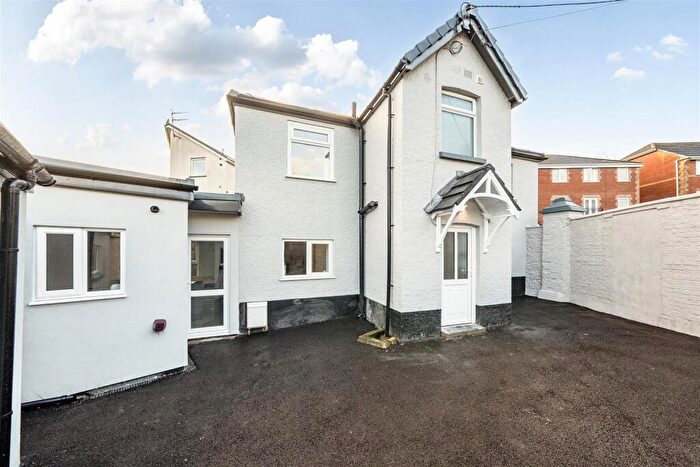 4 Bedroom Detached House For Sale In South Molton, EX36