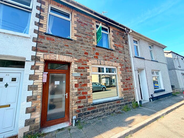 3 Bedroom Terraced House For Sale In Dunraven Street, Aberkenfig, Bridgend, CF32