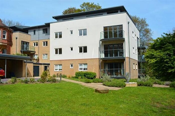 2 Bedroom Flat To Rent In Grange Road, Hastings, TN34