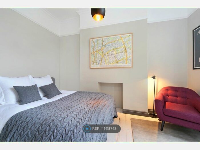 2 Bedroom Flat To Rent In Ladbroke Grove, London, W10