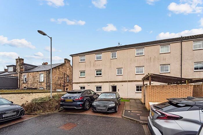 2 Bedroom Flat To Rent In Park Holme Court, Hamilton, South Lanarkshire, ML3